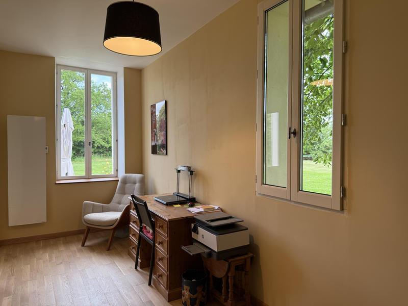 Maison - 262 m² - 9 pièces