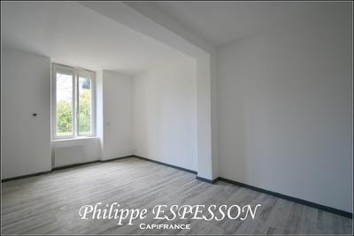 Maison - 200 m² - 8 pièces