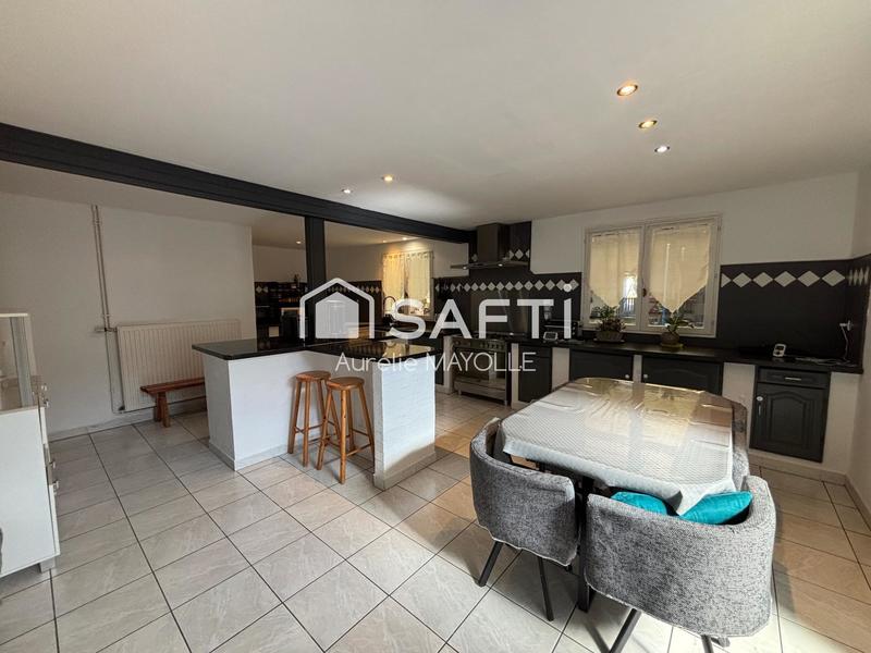 Maison - 160 m² - 6 pièces