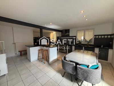 Maison - 160 m² - 6 pièces