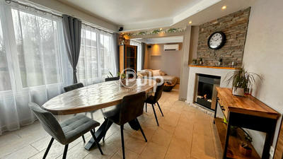 Maison de ville - 122 m² - 5 pièces