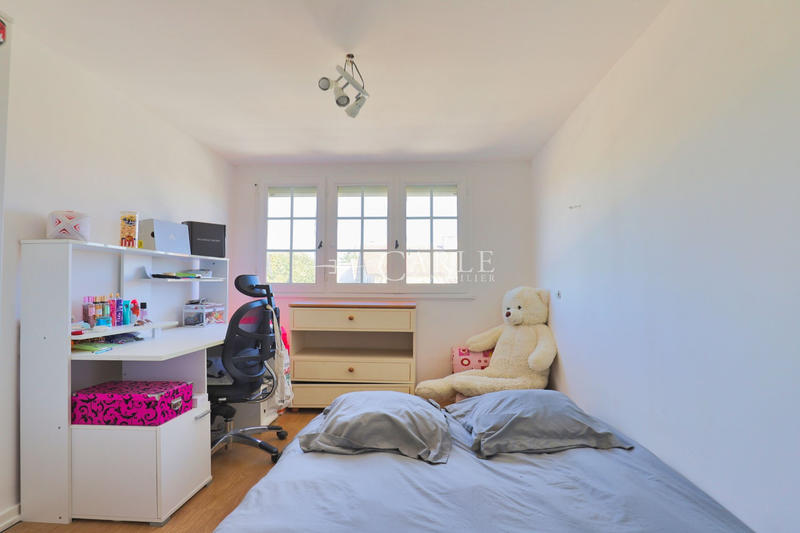 Maison - 92 m² - 4 pièces