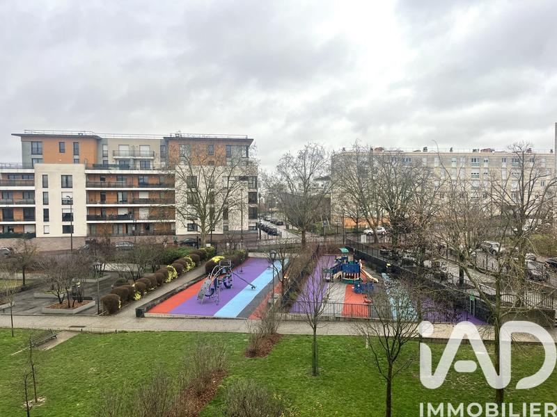 Appartement - 83 m² - 4 pièces