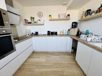 Maison - 92 m² - 4 pièces