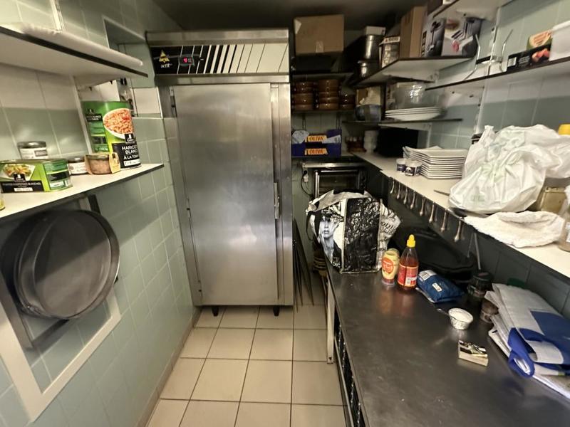 Local commercial - 300 m²