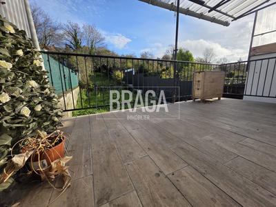 Maison - 83 m² - 4 pièces