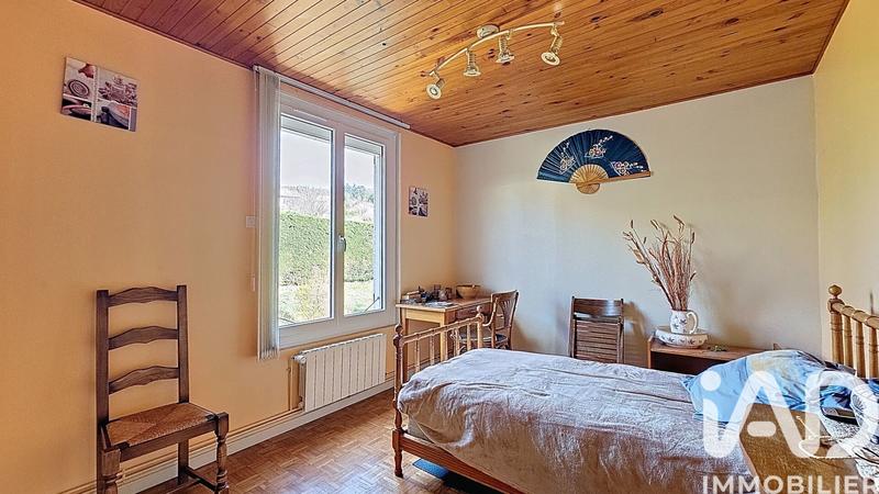 Maison - 194 m² - 9 pièces