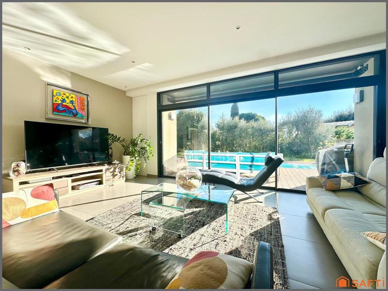 Maison - 151 m² - 6 pièces