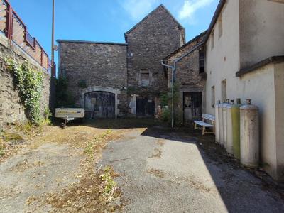 Maison - 146 m² - 8 pièces