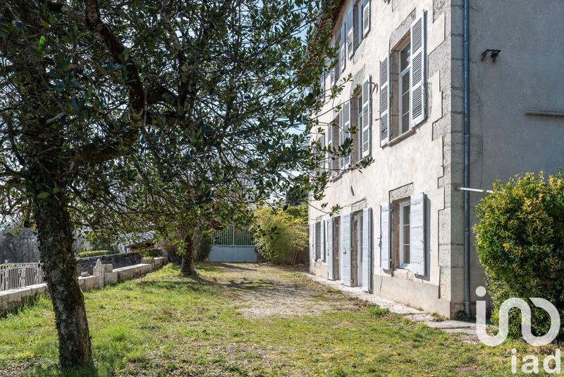 Maison - 500 m² - 18 pièces