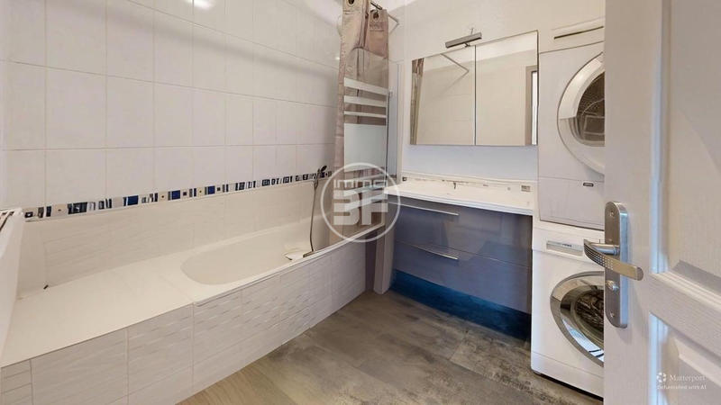 Appartement - 88 m² - 4 pièces