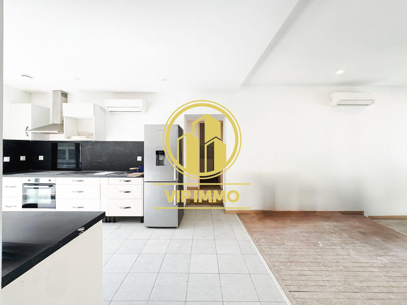 Appartement - 76 m² - 5 pièces