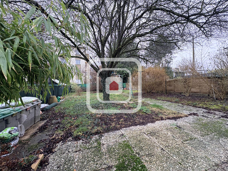 Maison - 84 m² - 6 pièces