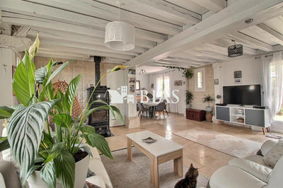 Maison - 160 m² - 5 pièces