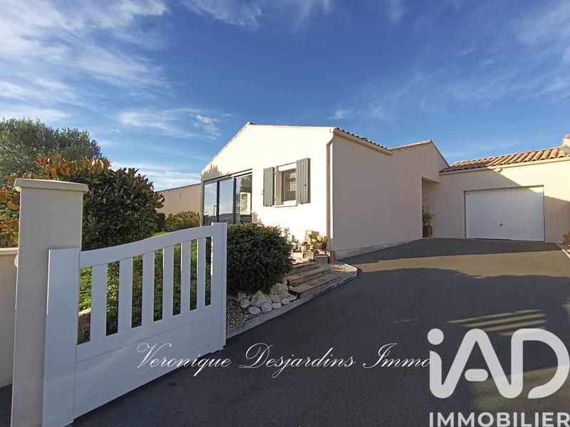 Maison - 95 m² - 4 pièces