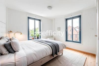Appartement - 85 m² - 4 pièces