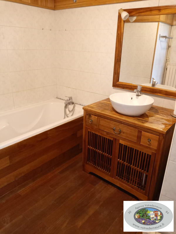 Appartement - 75 m² - 4 pièces