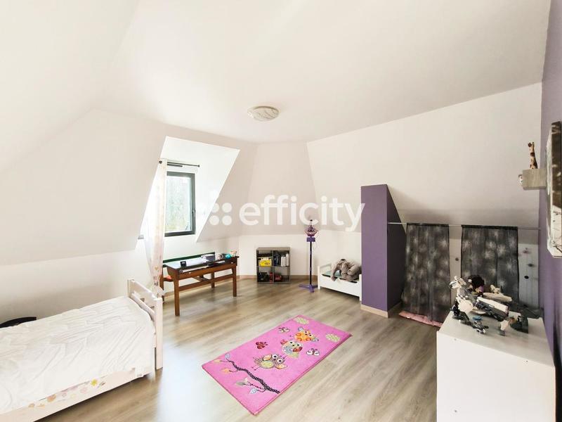 Maison - 166 m² - 7 pièces