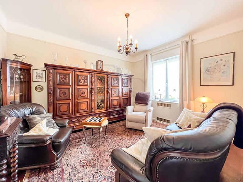 Maison - 142 m² - 6 pièces