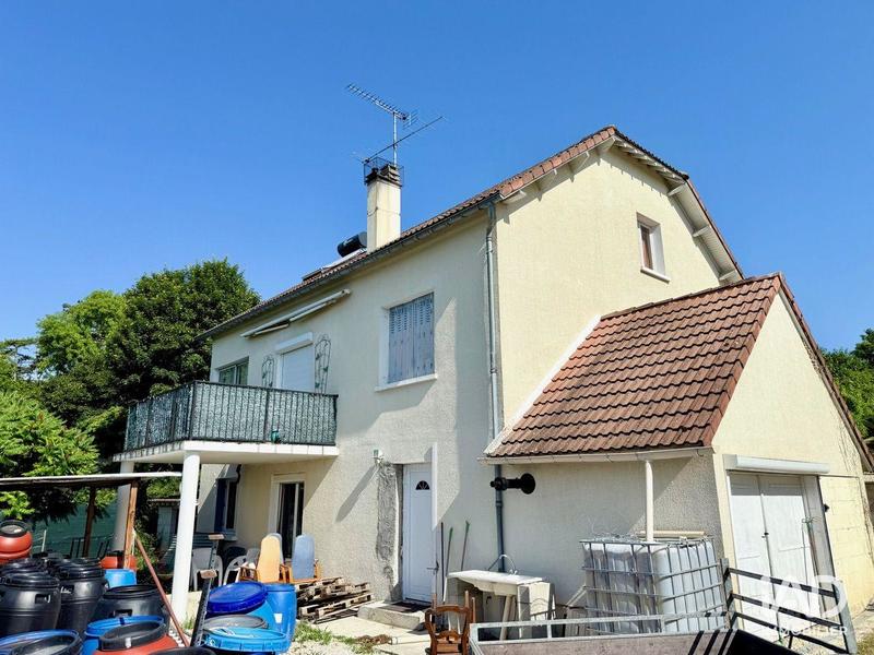 Maison - 186 m² - 7 pièces