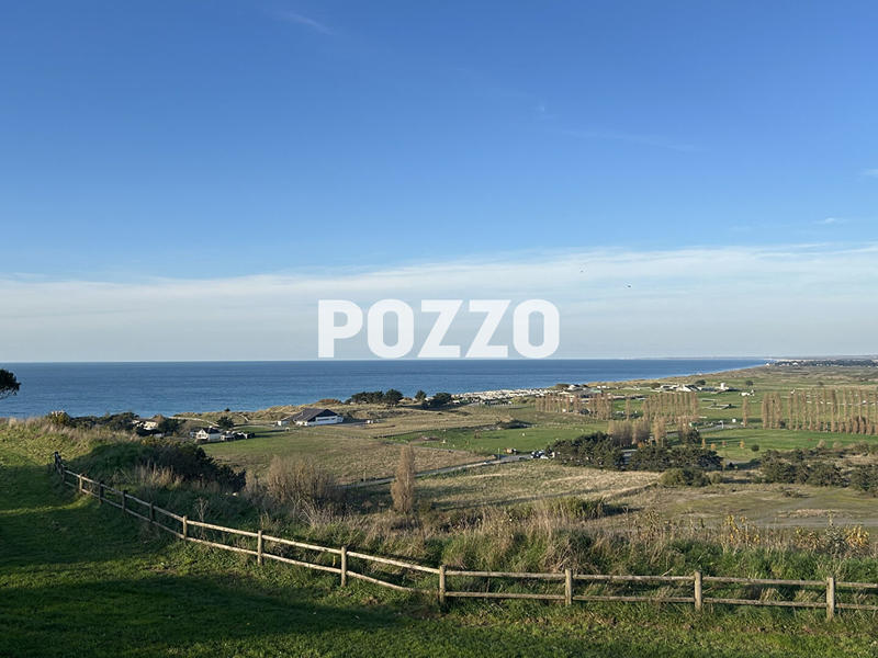 Maison - 340 m² - 9 pièces