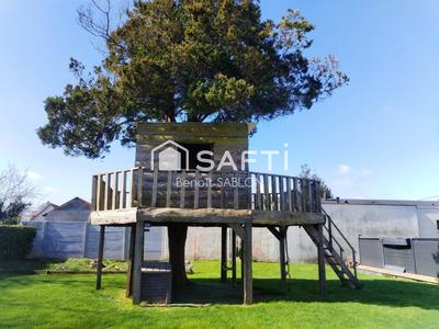 Maison - 157 m² - 7 pièces