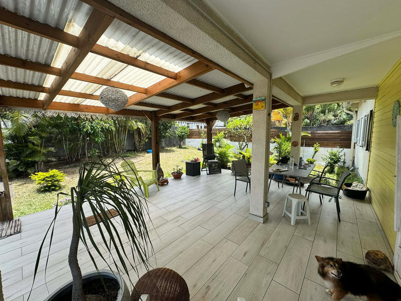 Villa - 100 m² - 4 pièces