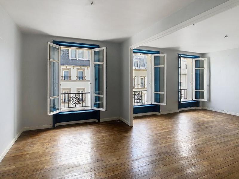 Appartement - 112 m² - 3 pièces