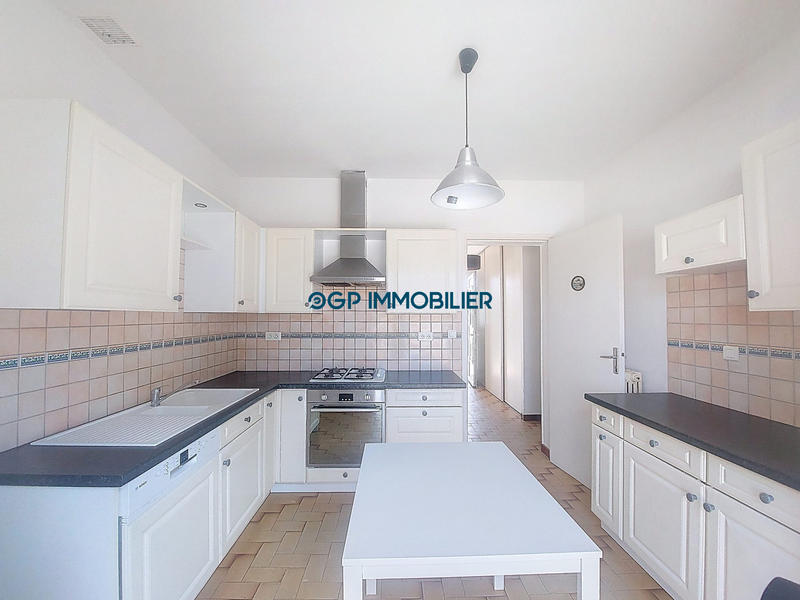 Maison traditionnelle - 133 m² - 6 pièces