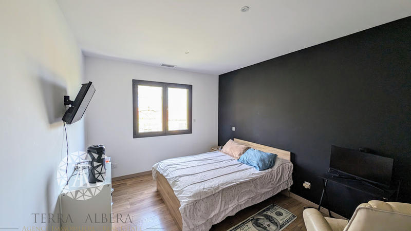 Villa - 157 m² - 7 pièces