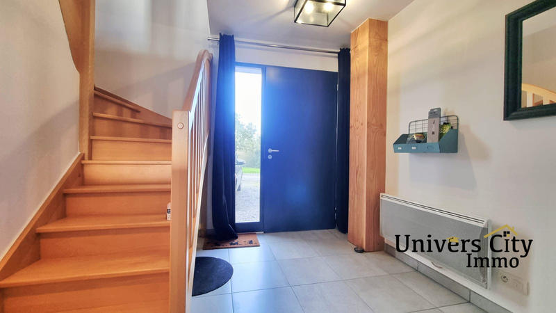 Maison - 103 m² - 5 pièces