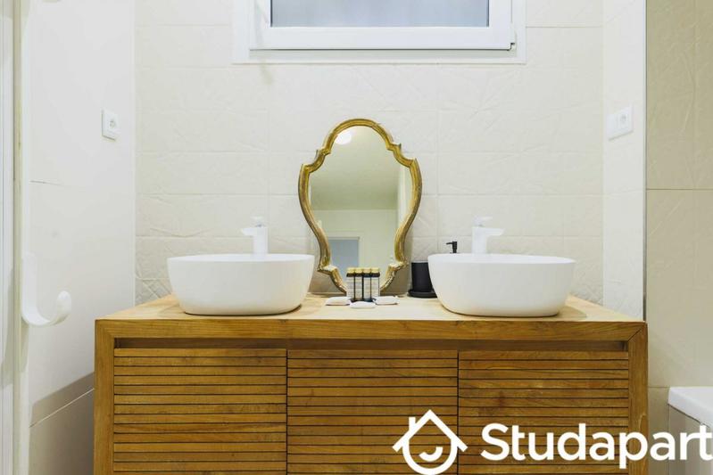 Appartement - 103 m² - 4 pièces