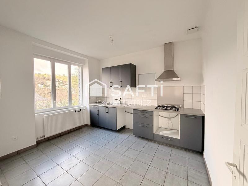 Maison - 97 m² - 4 pièces