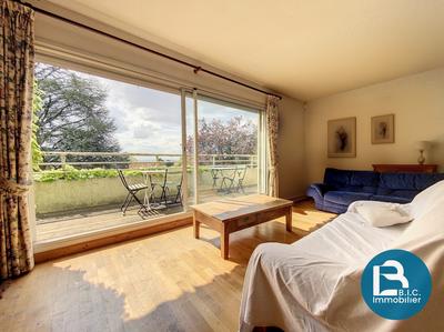 Maison - 160 m² - 8 pièces