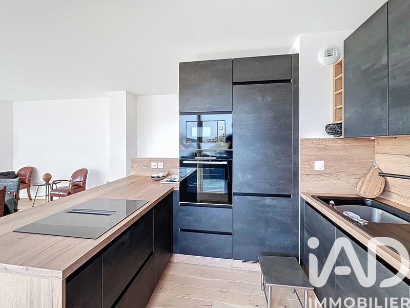 Appartement - 83 m² - 4 pièces