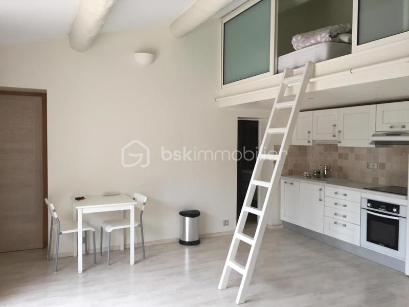 Propriété - 490 m² - 10 pièces