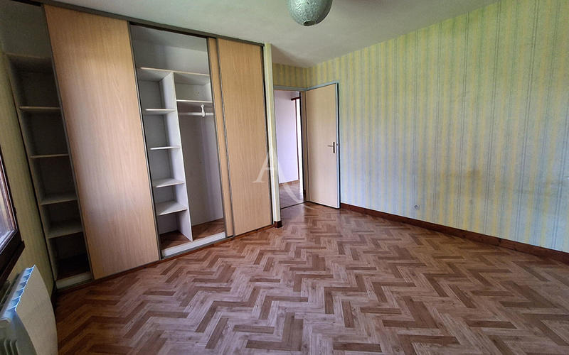 Maison - 94 m² - 4 pièces