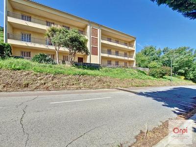 Immeuble - 610 m² - 24 pièces