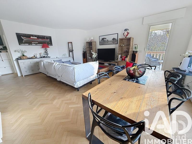 Appartement - 96 m² - 4 pièces