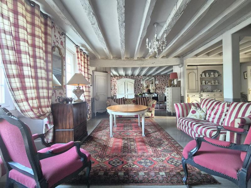 Maison - 288 m² - 7 pièces