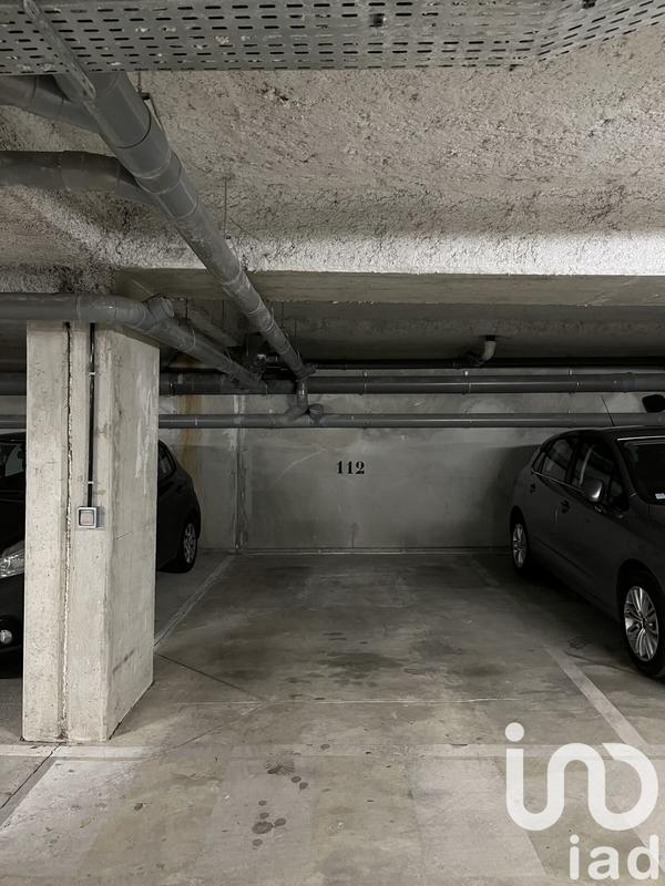 Parking - 13 m²