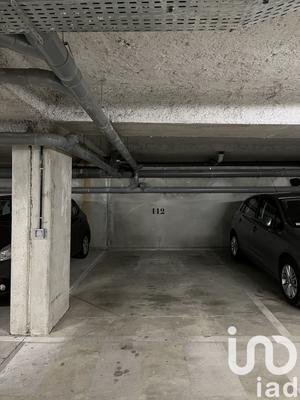 Parking - 13 m²
