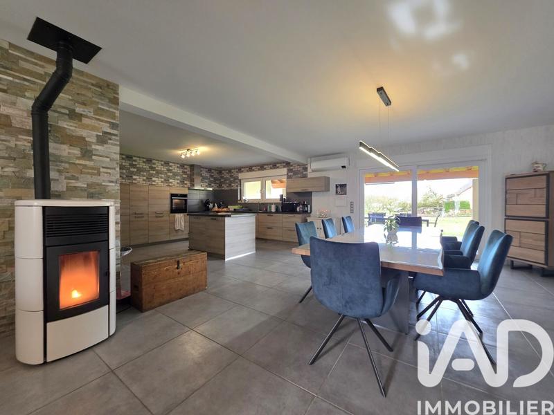 Maison - 152 m² - 6 pièces