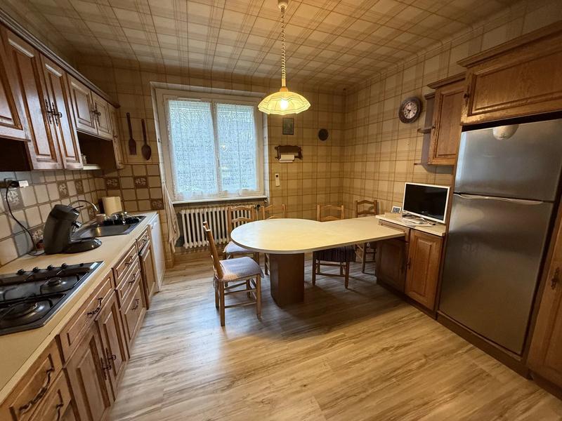 Maison - 85 m² - 5 pièces