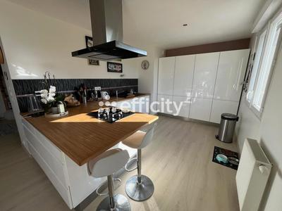 Maison - 91 m² - 4 pièces