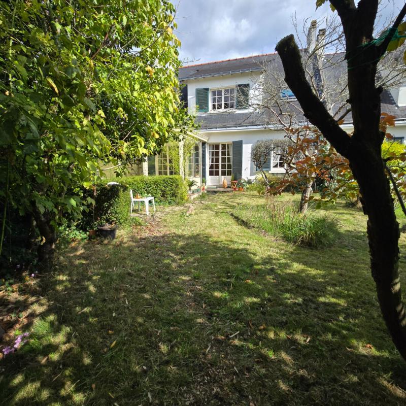 Maison - 144 m² - 6 pièces