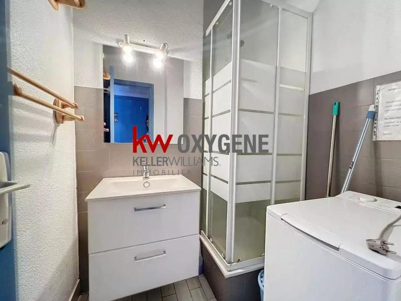 Studio - 30 m² - 2 pièces