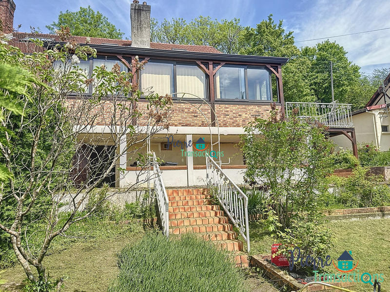 Maison - 105 m² - 4 pièces