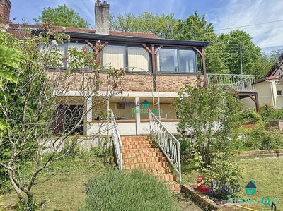 Maison - 105 m² - 4 pièces