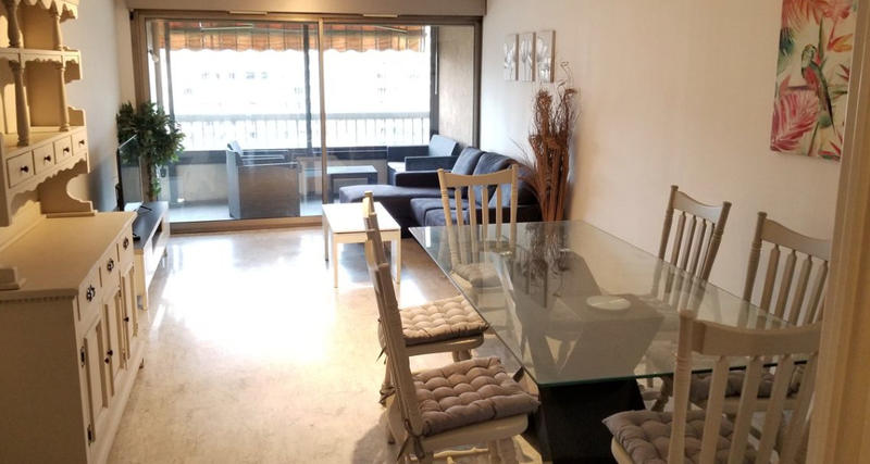 Appartement - 80 m² - 3 pièces